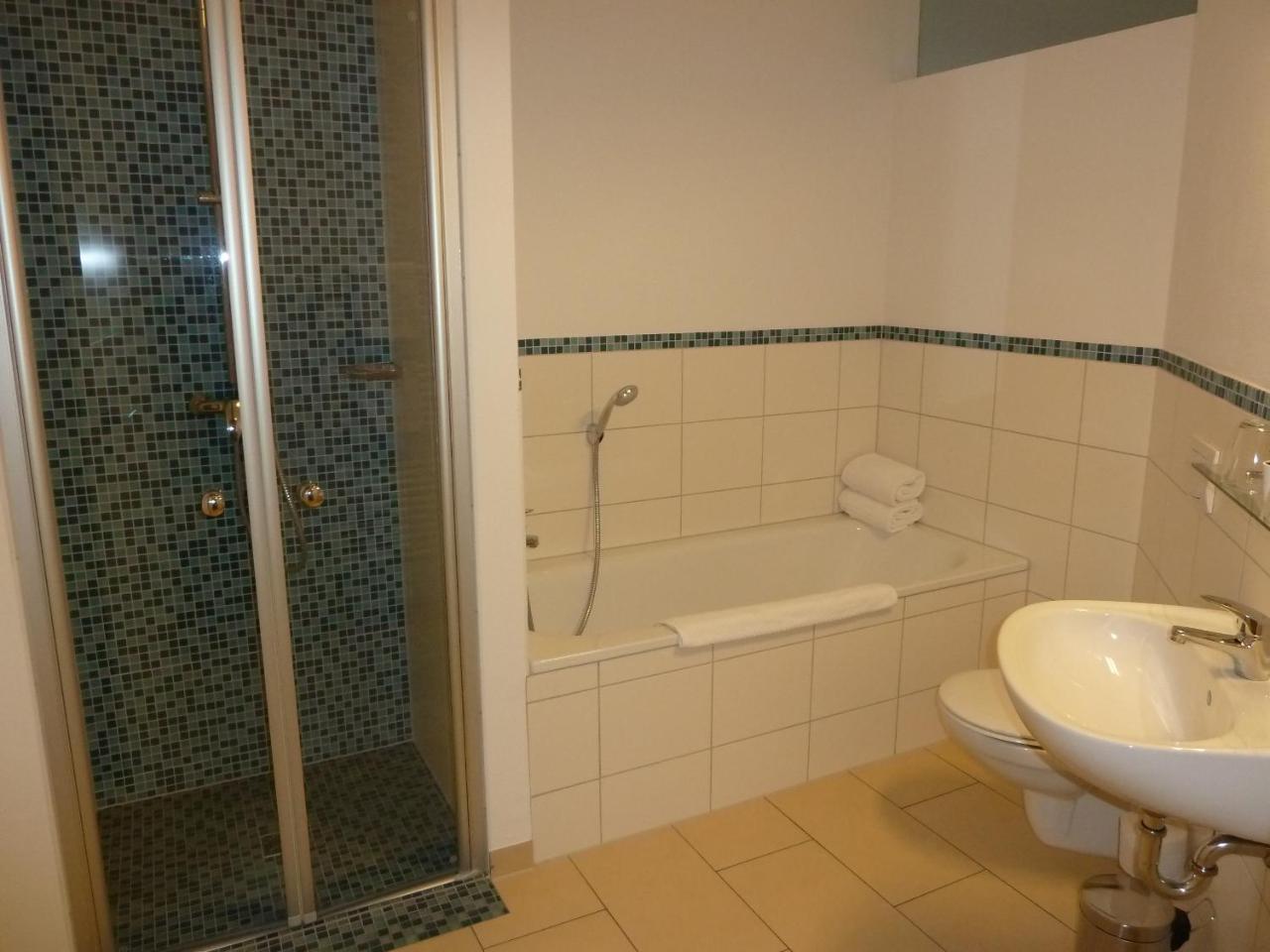 Hotel Goor Und Apartmenthaus لوترباخ المظهر الخارجي الصورة